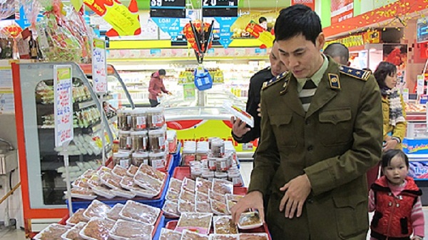 Lực lượng quản lý thị trường giám sát chặt địa bàn để ổn định cung - cầu