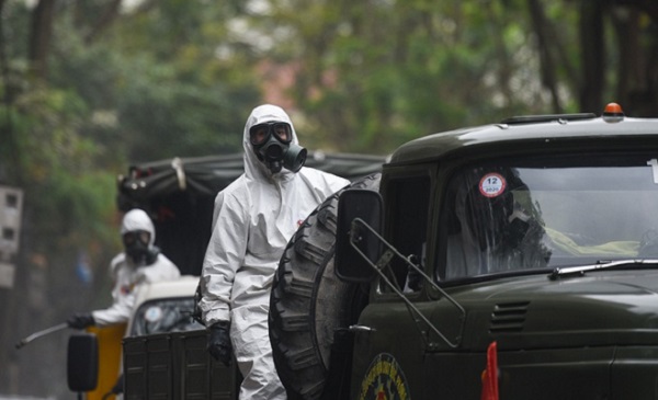 TP.HCM: Xác định nhóm du khách chung chuyến bay với ca thứ 17 nhiễm Covid-19