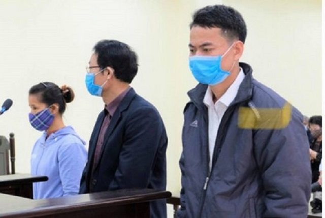 C&aacute;c bị c&aacute;o tại phi&ecirc;n t&ograve;a