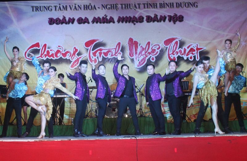 Bình Dương: Tổ chức chuỗi hoạt động văn hóa, văn nghệ chào năm mới 2021