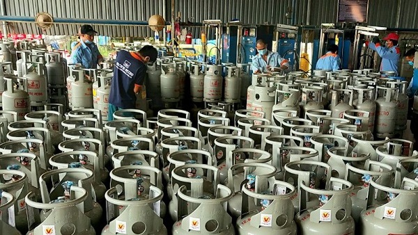 Đầu năm 2021, giá gas tăng gần 28.000 đồng/bình 12kg