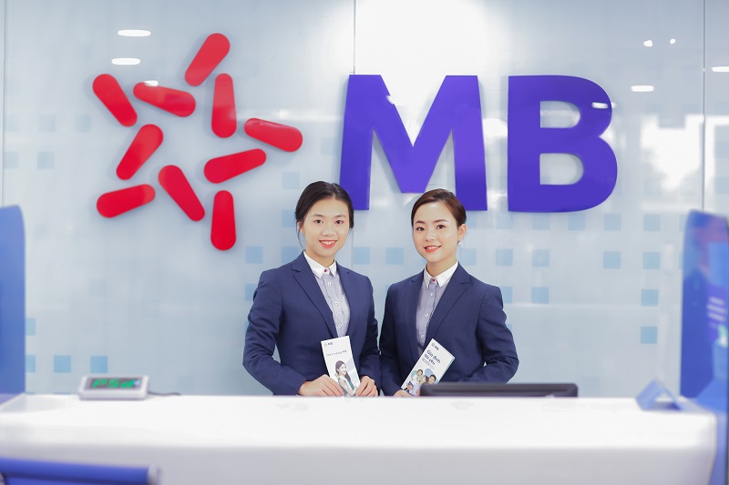 Đứng vững trong thách thức của đại dịch, năm 2020 tiếp tục ghi nhận nhiều sự đổi mới tại MB, từ trụ sở làm việc đến yếu tố con người Đứng vững trong thách thức của đại dịch, năm 2020 tiếp tục ghi nhận nhiều sự đổi mới tại MB, từ trụ sở làm việc đến yếu tố con người