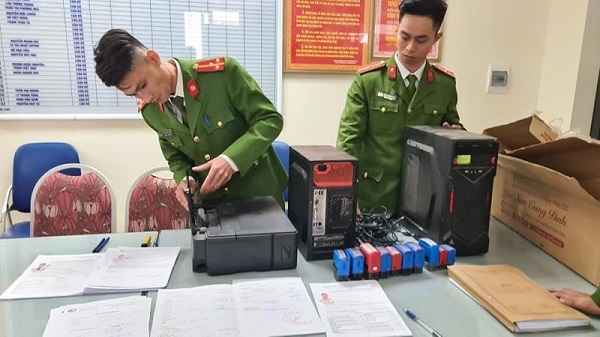 Hà Nội: Triệt phá đường dây làm giả giấy khám sức khỏe của một số bệnh viện