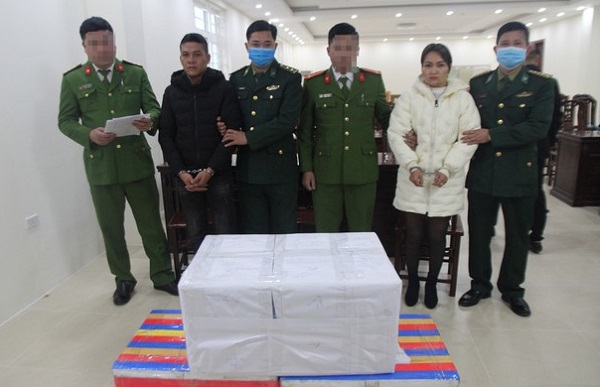 Nghệ An: Bắt giữ đôi nam nữ đang vận chuyển 35 bánh ma túy