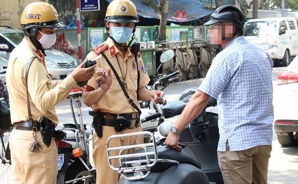 Ba ngày nghỉ Tết Dương lịch, phát hiện và xử lý gần 2.000 tài xế vi phạm nồng độ cồn