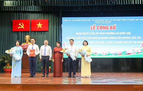 Lễ công bố Nghị quyết 1111 của Ủy ban Thường vụ Quốc hội về việc sắp xếp các đơn vị hành chính cấp huyện, cấp xã trên địa bàn quận Phú Nhuận
