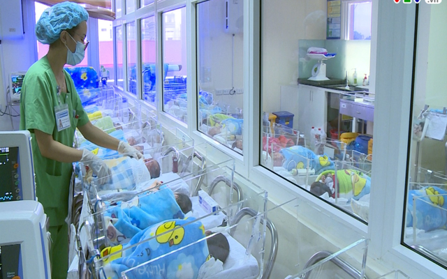 Trẻ em sẽ được cấp mã thẻ BHYT tạm thời để khám chữa bệnh