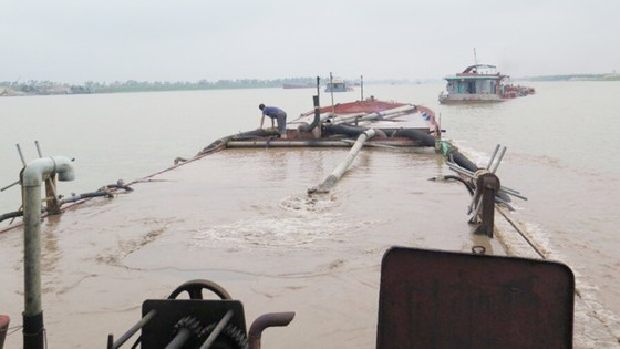 Công bố các dự án xã hội hóa nạo vét luồng đường thủy quốc gia trên 6 tuyến sông