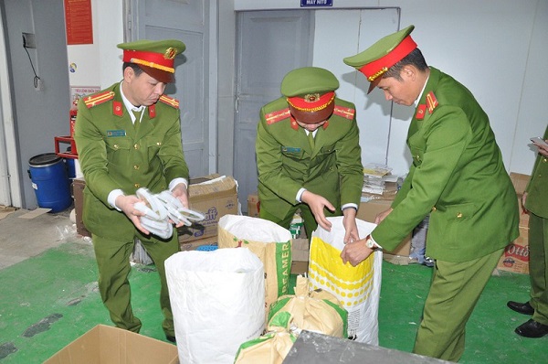 Nhà máy sữa CIO sản xuất hàng kém chất lượng: Trách nhiệm Chi cục ATTP Hải Dương?