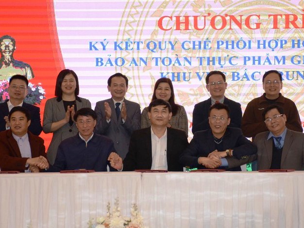 5 tỉnh Bắc Trung Bộ tiến hành ký “Quy chế phối hợp trong các hoạt động bảo đảm an toàn thực phẩm