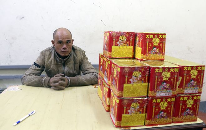 Lạng Sơn: Phát hiện đối tượng vận chuyển 35 kg pháo nổ