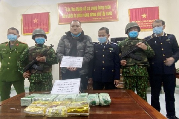 Cục Hải quan Hà Tĩnh vừa phối hợp với các cơ quan chức năng bắt giữ đối tượng Trần Ngọc Nam (ảnh) về hành vi vận chuyển 11kg ma túy các loại