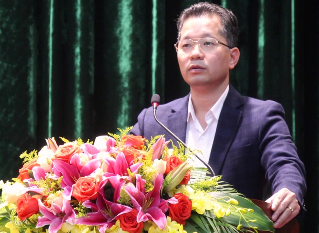 Bí thư Thành ủy Nguyễn Văn Quảng phát biểu tại buổi gặp mặt đại diện các cơ quan thông tấn báo chí, đội ngũ trí thức, văn nghệ sĩ Xuân Tân Sửu 2021