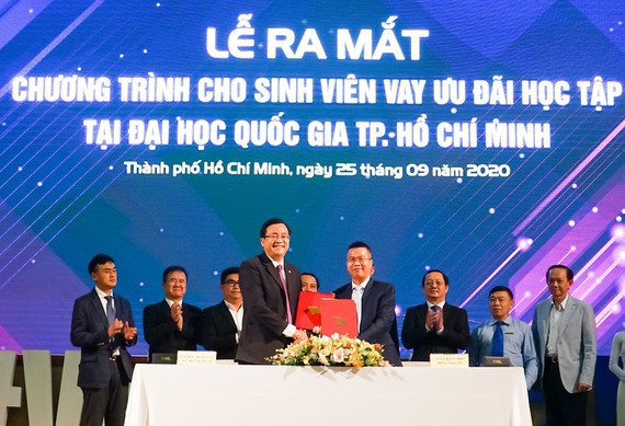 TPHCM: 85 sinh viên được vay gần 4 tỷ đồng, không lãi suất