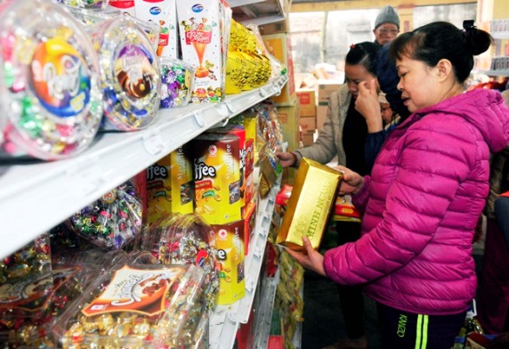 Hà Nội: Đưa hàng Tết về khu vực ngoại thành, khu công nghiệp