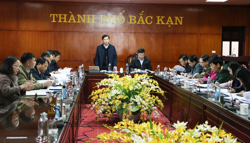 Đồng chí Nguyễn Long Hải - Phó Bí thư Tỉnh ủy, Chủ tịch UBND tỉnh đã làm việc với thành phố Bắc Kạn để kiểm tra việc triển khai thực hiện các nhiệm vụ trọng tâm năm 2021 ngày 18/01/2021.