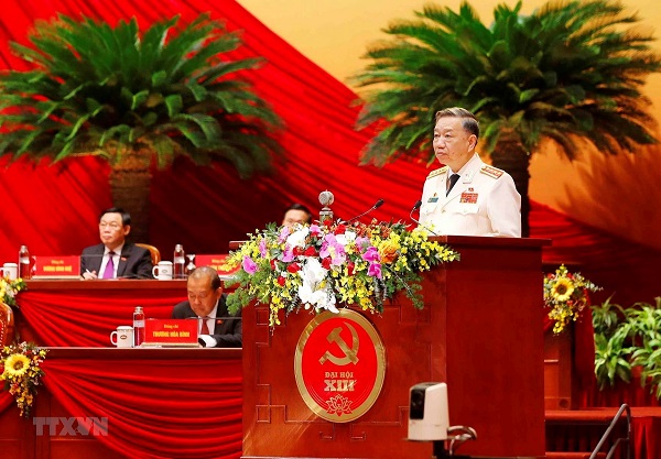 Đại tướng Tô Lâm, Ủy viên Bộ Chính trị, Bí thư Đảng ủy Công an Trung ương, Bộ trưởng Bộ Công an trình bày tham luận (Ảnh: TTXVN)