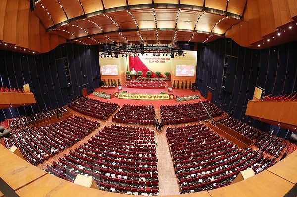 Toàn cảnh phiên thảo luận các văn kiện Đại hội XIII của Đảng tại hội trường Trung tâm Hội nghị Quốc gia, sáng 28/1 (Ảnh: TTXVN)