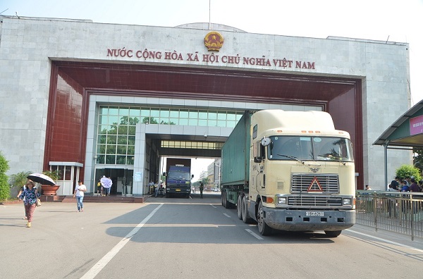 Hàng tạm nhập tái xuất được 'gỡ vướng'