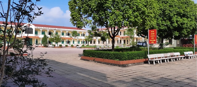 Phú Thọ: Cách ly gần 700 giáo viên, học sinh trường THPT Hiền Đa để phòng dịch Covid-19