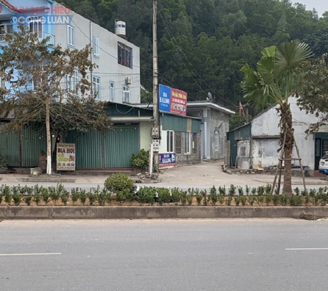 Chấp hành nghiêm Công điện 05 của UBND Tỉnh, người dân tại huyện Vân Đồn hạn chế ra đường khi không thực sự cần thiết