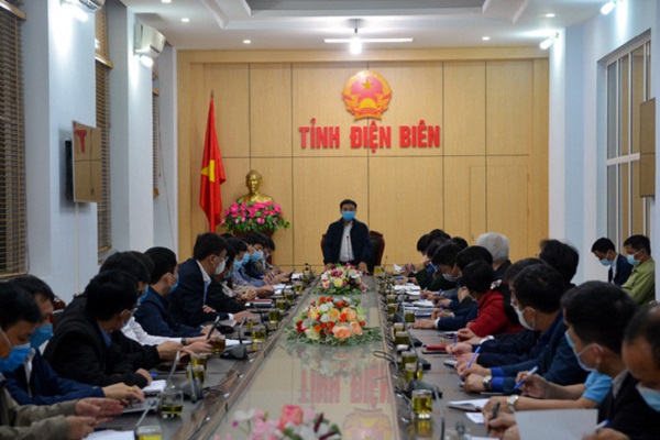 Bí thư Tỉnh ủy Điện Biên Nguyễn Văn Thắng chủ trì cuộc họp