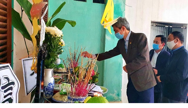 Thanh Hoá: Thăm hỏi, hỗ trợ gia đình nạn nhân trong vụ hỏa hoạn tại Hà Nội