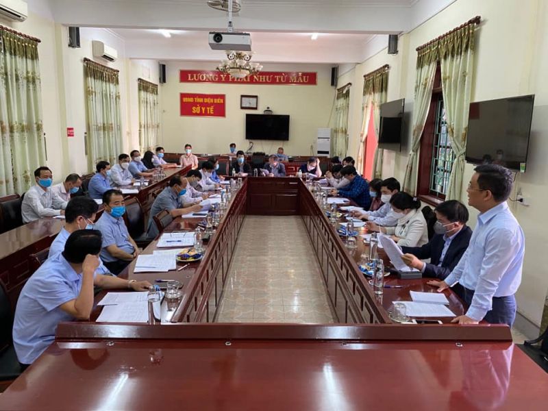 Đoàn công tác của Bộ Y tế làm việc tại Điện Biên về công tác phòng chống dịch Ảnh: Ngọc Khánh