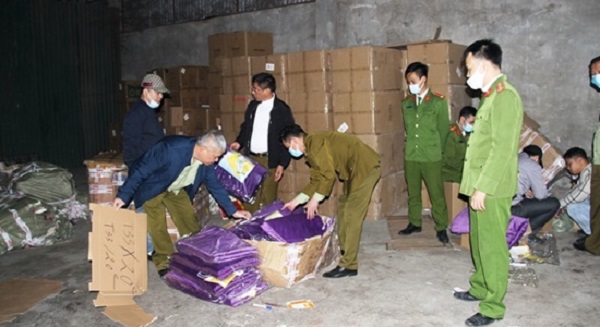 Lào Cai: Phát hiện 660 chiếc đệm điện nhập lậu