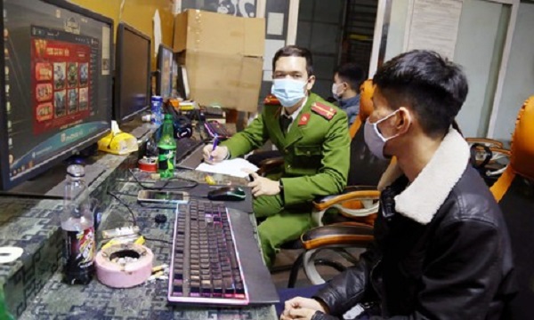 Quảng Ninh: 7 người chơi game trong vùng dịch phải cách ly tập trung tự trả phí