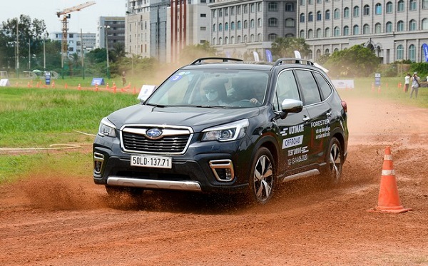 Triệu hồi hơn 600 chiếc xe Subaru Forester tại Việt Nam