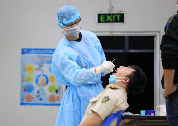 Hơn 8.400 người ở các bệnh viện tại TP.HCM âm tính với Covid-19