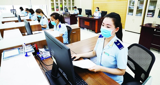 Ngành Hải quan: Tăng cường đối thoại, giải đáp vướng mắc cho doanh nghiệp