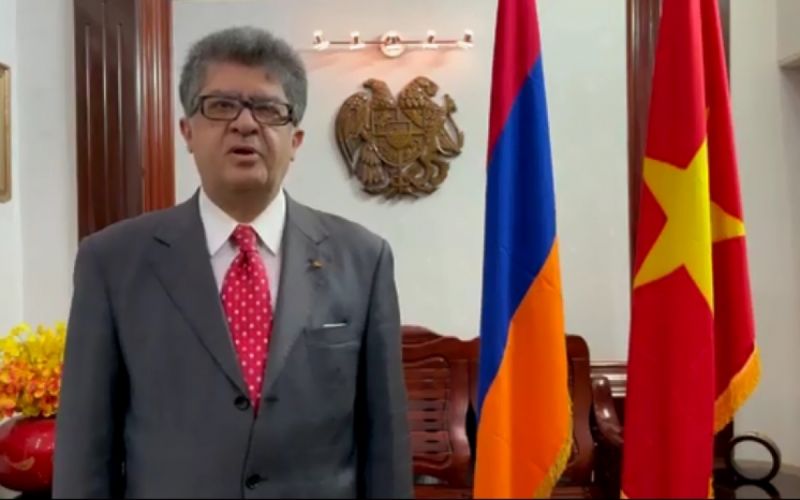 Đại sứ Armenia Kozhoyan phát biểu về các thành tựu của Việt Nam, trong một clip gửi riêng cho Báo điện tử VOV vào tháng 2/2021