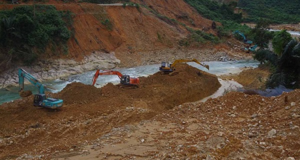 Dự kiến ngày 24/2 sẽ tiến hành kiểm định mức độ an toàn của công trình thủy điện Rào Trăng 3