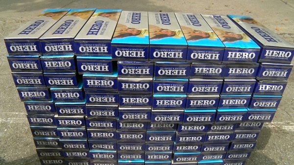 An Giang: Bắt đối tượng vận chuyển 800 gói thuốc lá lậu