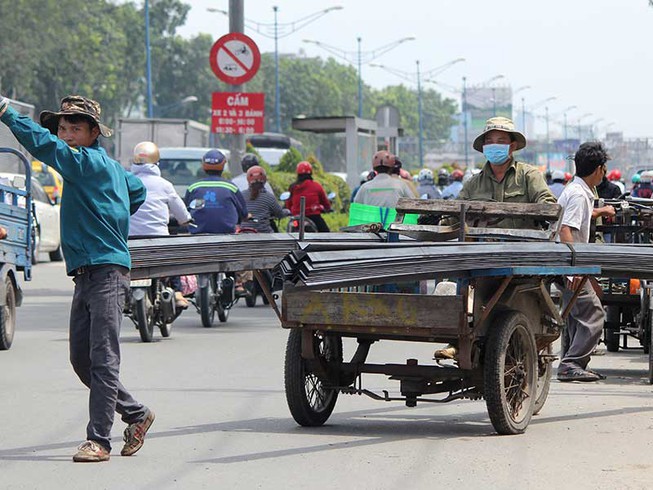 TP. HCM: Đề xuất phương án “xóa sổ” xe 3 bánh sau năm 2025