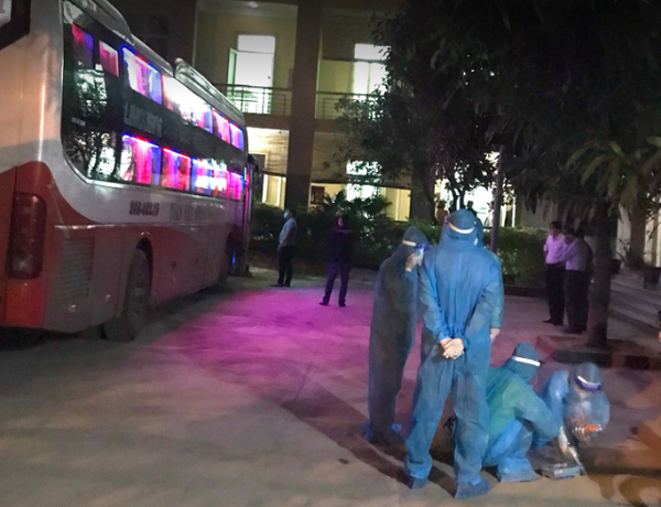 Nghệ An: Đưa 7 người Trung Quốc nhập cảnh trái phép đi cách ly tập trung