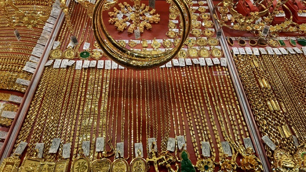 Giá vàng ngày 27/2: Chốt tuần, giá vàng thế giới giảm mạnh