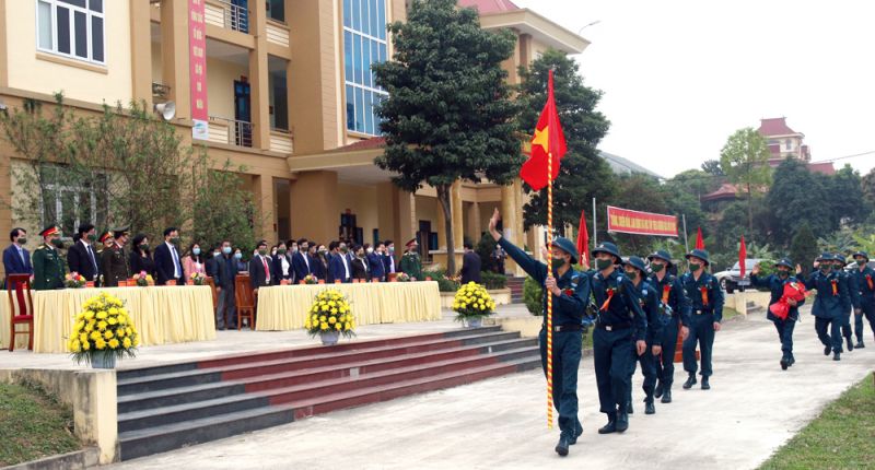 Giao nhận quân tại huyện Phú Ninh