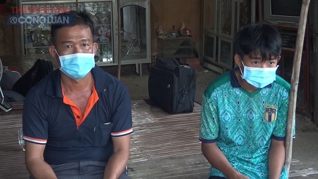 Hai F1 của bệnh nhân 2424 là Trần Văn Vũ, 1978, và con trai tên Trần Văn Trung, 2008, cùng trú tại ấp Thị, xã Thông Bình, huyện Tân Hồng, tỉnh Đồng Tháp.