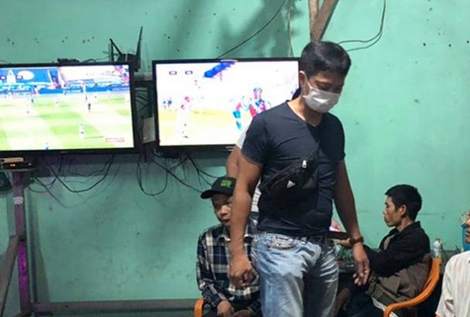 Thừa Thiên Huế: Triệt phá đường dây cá độ bóng đá hàng chục tỷ đồng