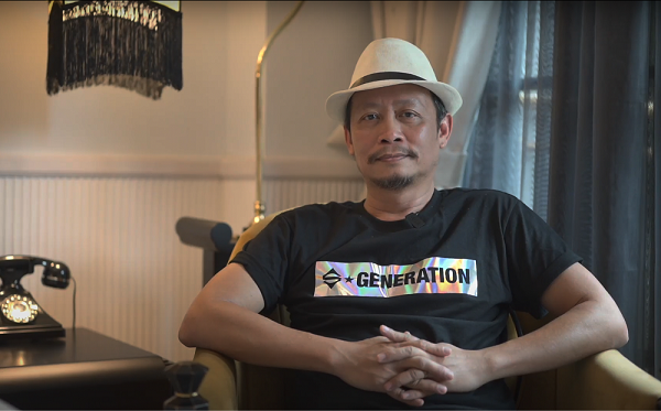 Đạo diễn Phạm Hoàng Nam, có vấn nghệ thuật cho MV