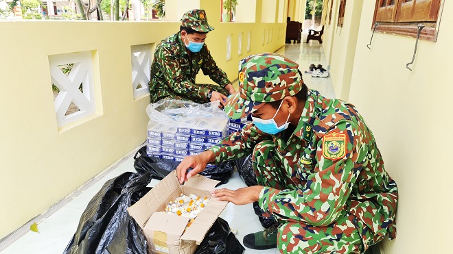 Biên phòng An Giang: Thu giữ lô hàng thuốc tân dược, thuốc lá ngoại nhập lậu