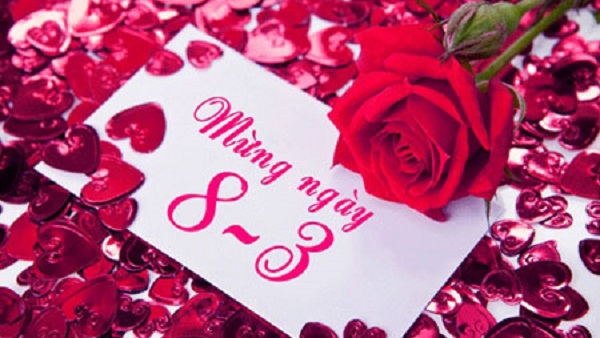 Thị trường quà tặng ngày 8/3 phong phú, nhiều chương trình khuyến mãi hấp dẫn