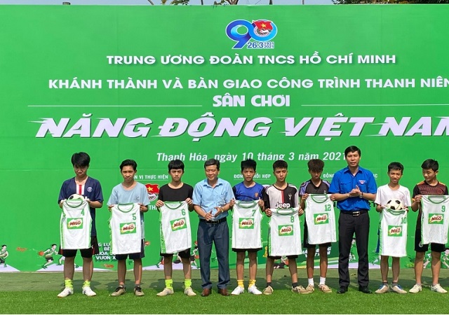 Khánh thành, bàn giao công trình “Sân chơi năng động Việt Nam” tại Thanh Hóa