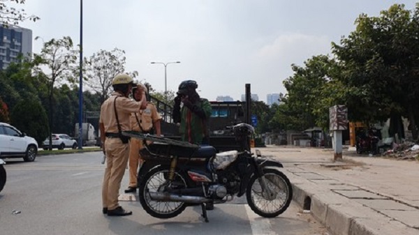 TPHCM: Mở rộng tăng cường kiểm tra xử lý xe cũ nát, xe tự chế trên địa bàn