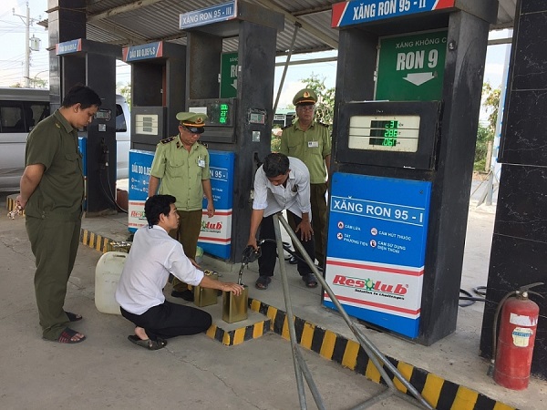 Chống gian lận trong kinh doanh xăng dầu: Cần quy rõ trách nhiệm từng ngành