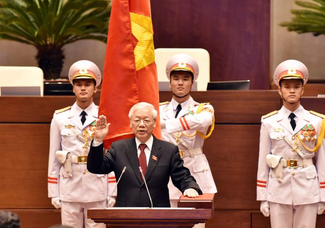Tổng bí thư Nguyễn Phú Trọng tuyên thệ nhậm chức Chủ tịch nước vào năm 2018