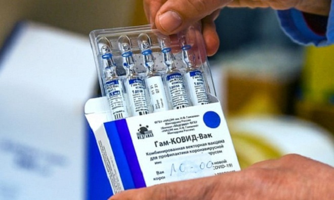 Vắc xin Sputnik V, là những liều vắc xin ngừa Covid-19 đầu tiên của Nga có mặt tại Việt Nam